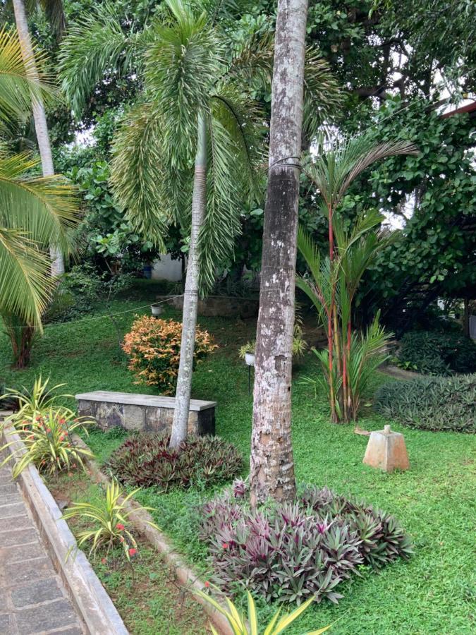 Lali Villa & Fruit Garden Galle Dış mekan fotoğraf